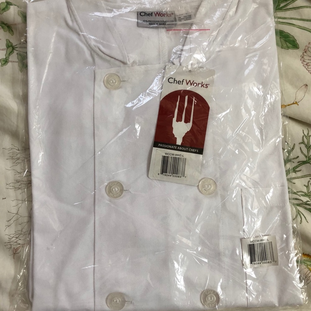 White chef Coat BRAND NEW